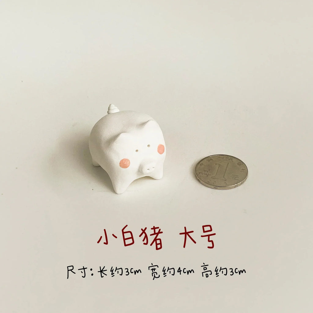 Pig figurines | Cute pig plush toys - PetCeramicArt