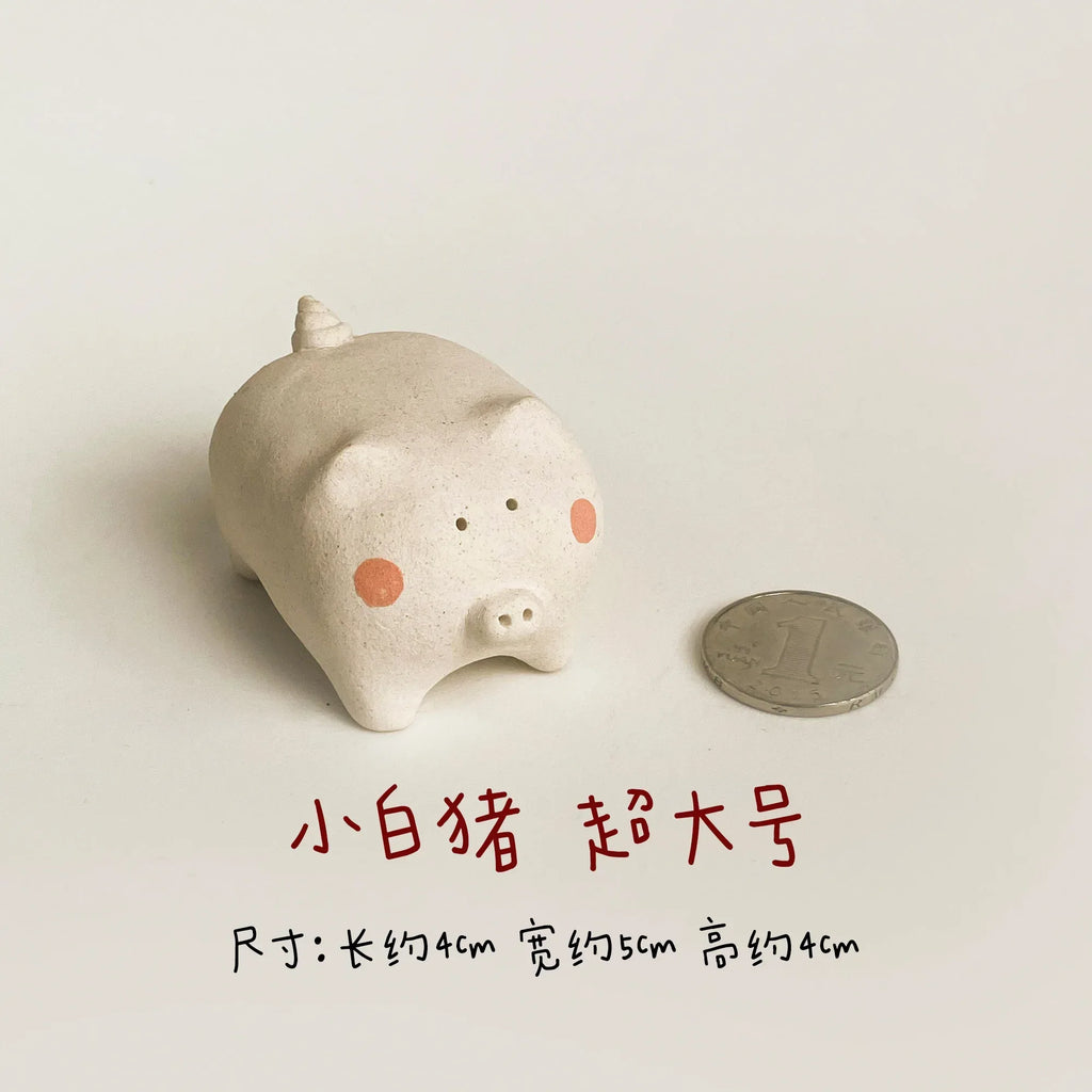 Pig figurines | Cute pig plush toys - PetCeramicArt