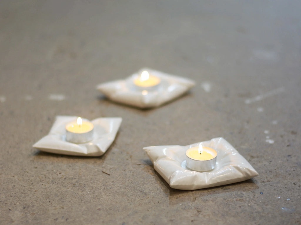 Ceramic candle holder base | Pillow shape - PetCeramicArt