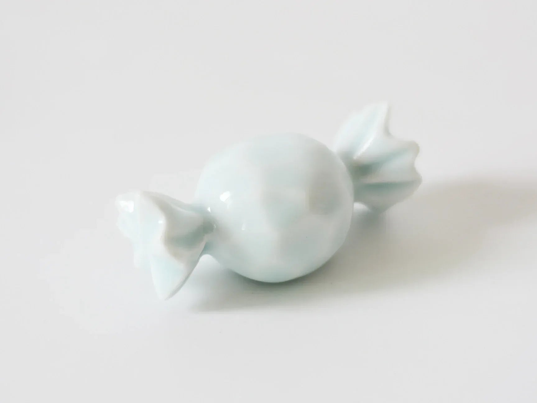 Candy-shaped ceramic chopstick rest - PetCeramicArt