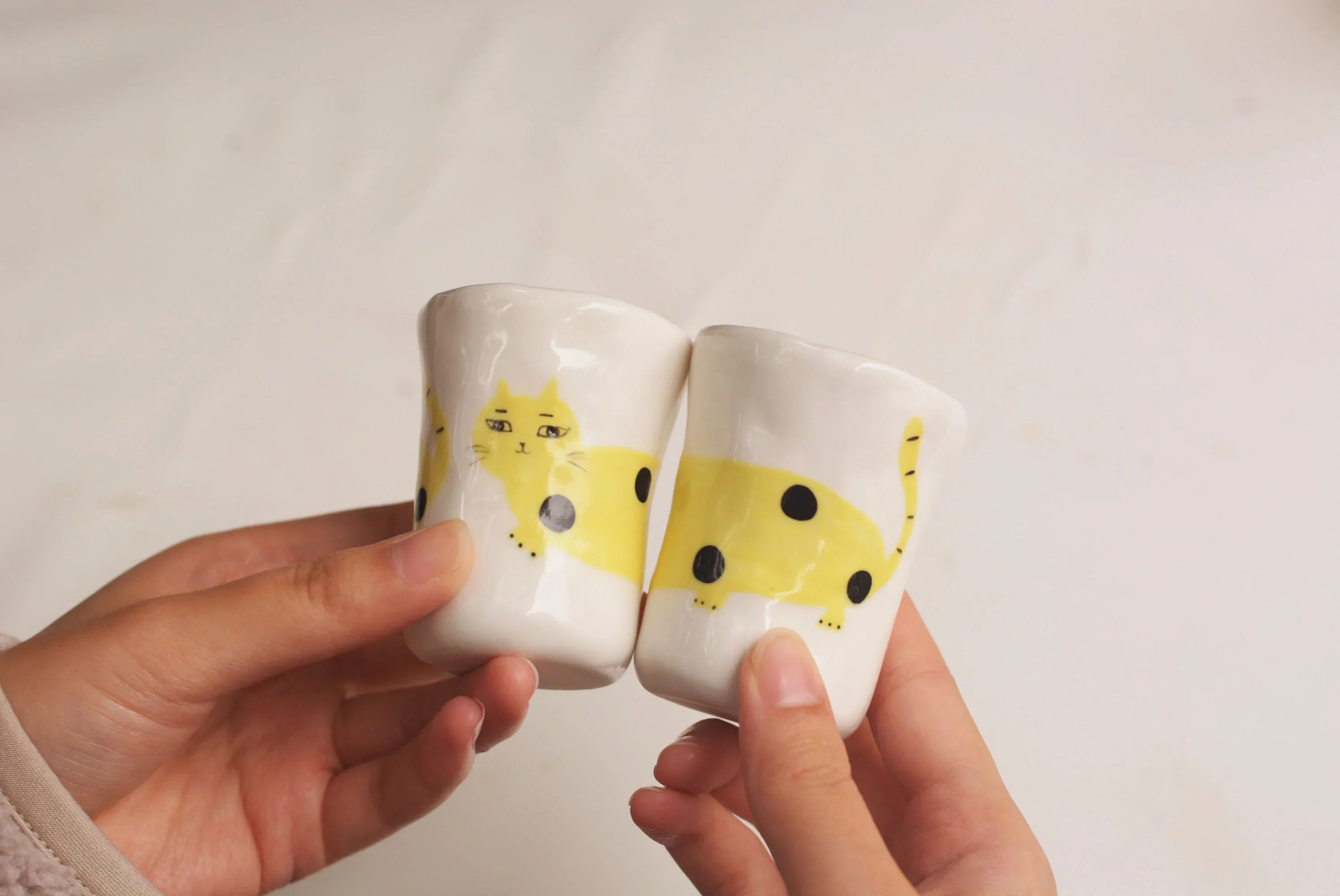 Ceramic hand-held cup | Dachshund mini cup - PetCeramicArt