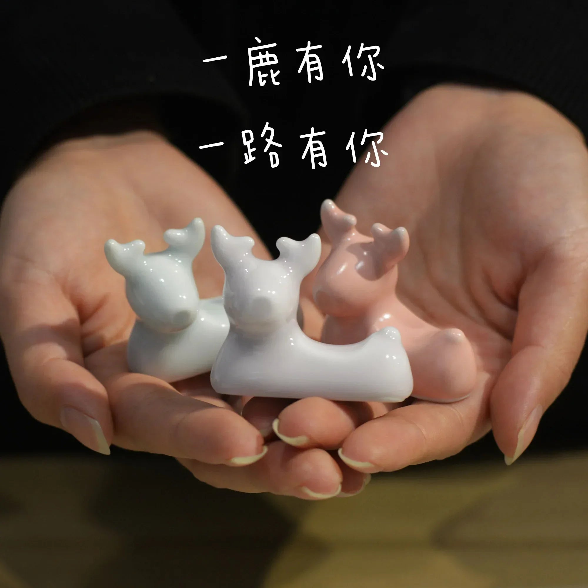 Oshika porcelain scepter rack - PetCeramicArt