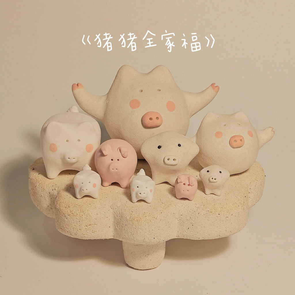 Pig figurines | Cute pig plush toys - PetCeramicArt