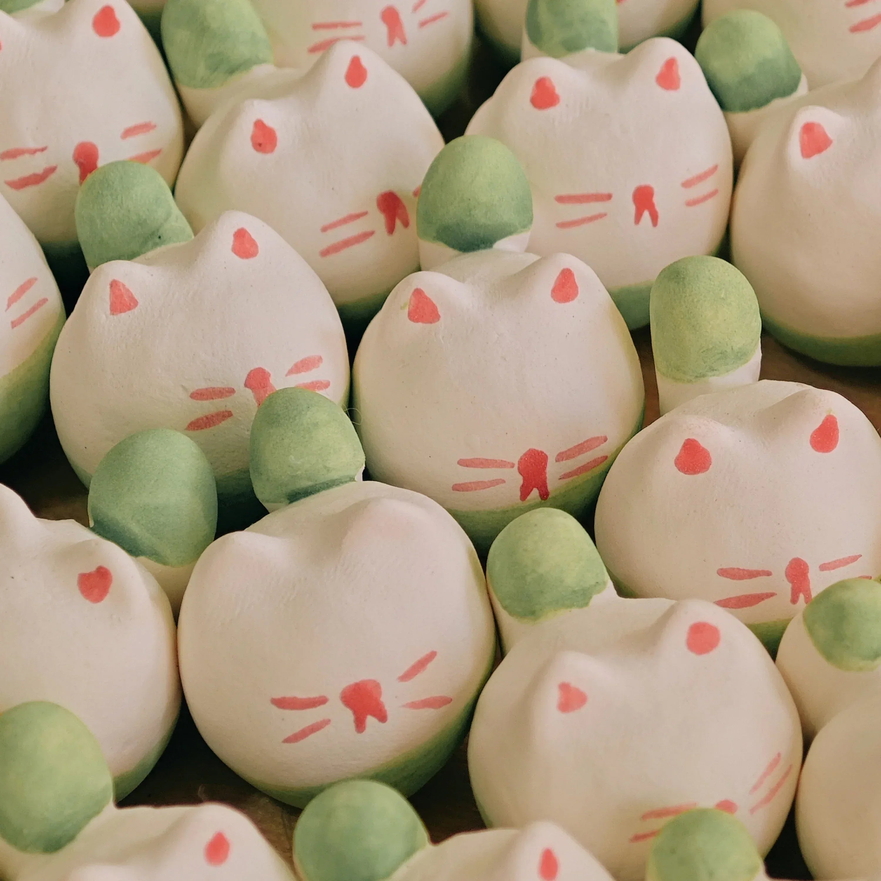 Sculpted kitten figurine | Handmade clay gift - PetCeramicArt