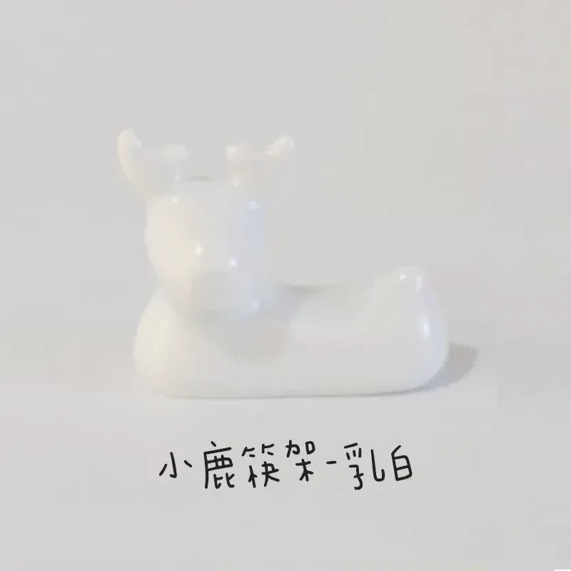 Oshika porcelain scepter rack - PetCeramicArt