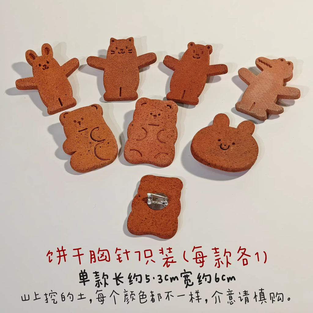 Biscuit-shaped ceramic refrigerator magnets - PetCeramicArt